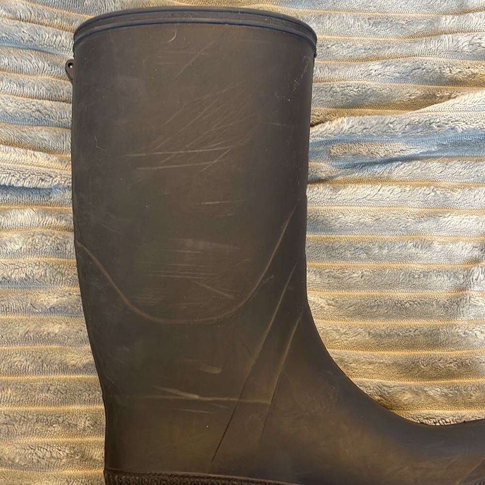 Black and Green Rain/Work Boots - Picture 8 of 11